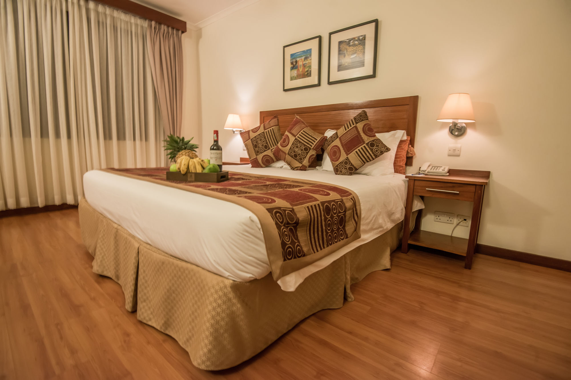 Sea Cliff Court Hotel & Luxury Apartments Dár Al-Szalám Kültér fotó